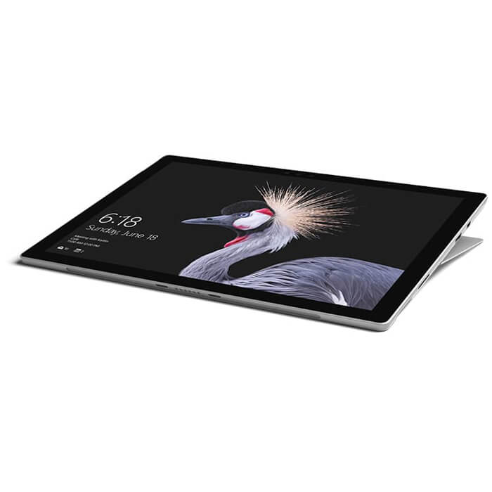 لپ تاپ مایکروسافت مدل سرفیس پرو 2017 به همراه کیبورد تایپ کاور